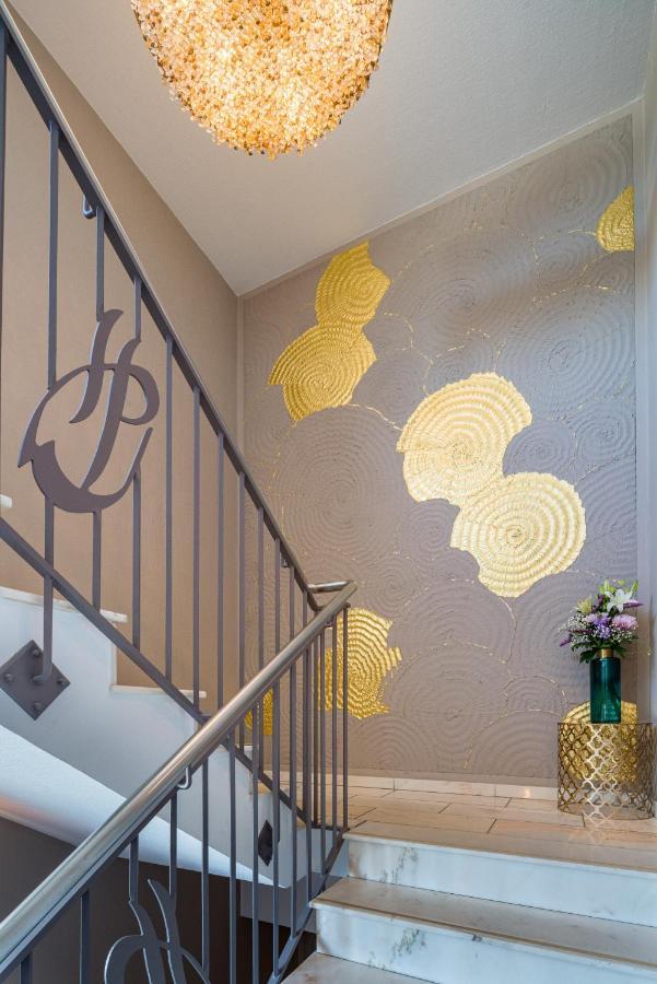 Hafenhotel Pommernyacht Иккермюнде Экстерьер фото